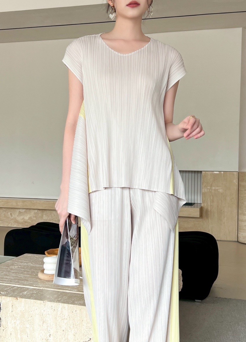 ปรับราคาลง20%!! 2MUAY รุ่น GJO1602 เสื้อพลีทคุณภาพ SHORT SLEEVE 2 TONE FLARE PLEATED TOP 6 สี FREE SIZE