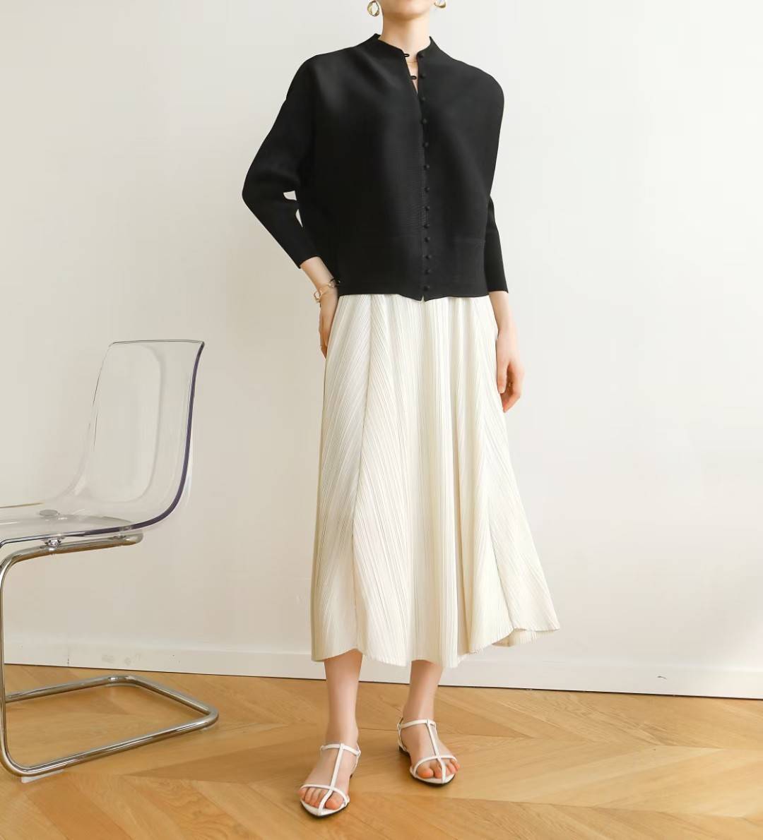 2MUAY BASIC รุ่น GJO2066 เสื้ออัดพลีทงานคุณภาพ BUTTON FRONT PLEATED TOP 17สี FREE SIZE