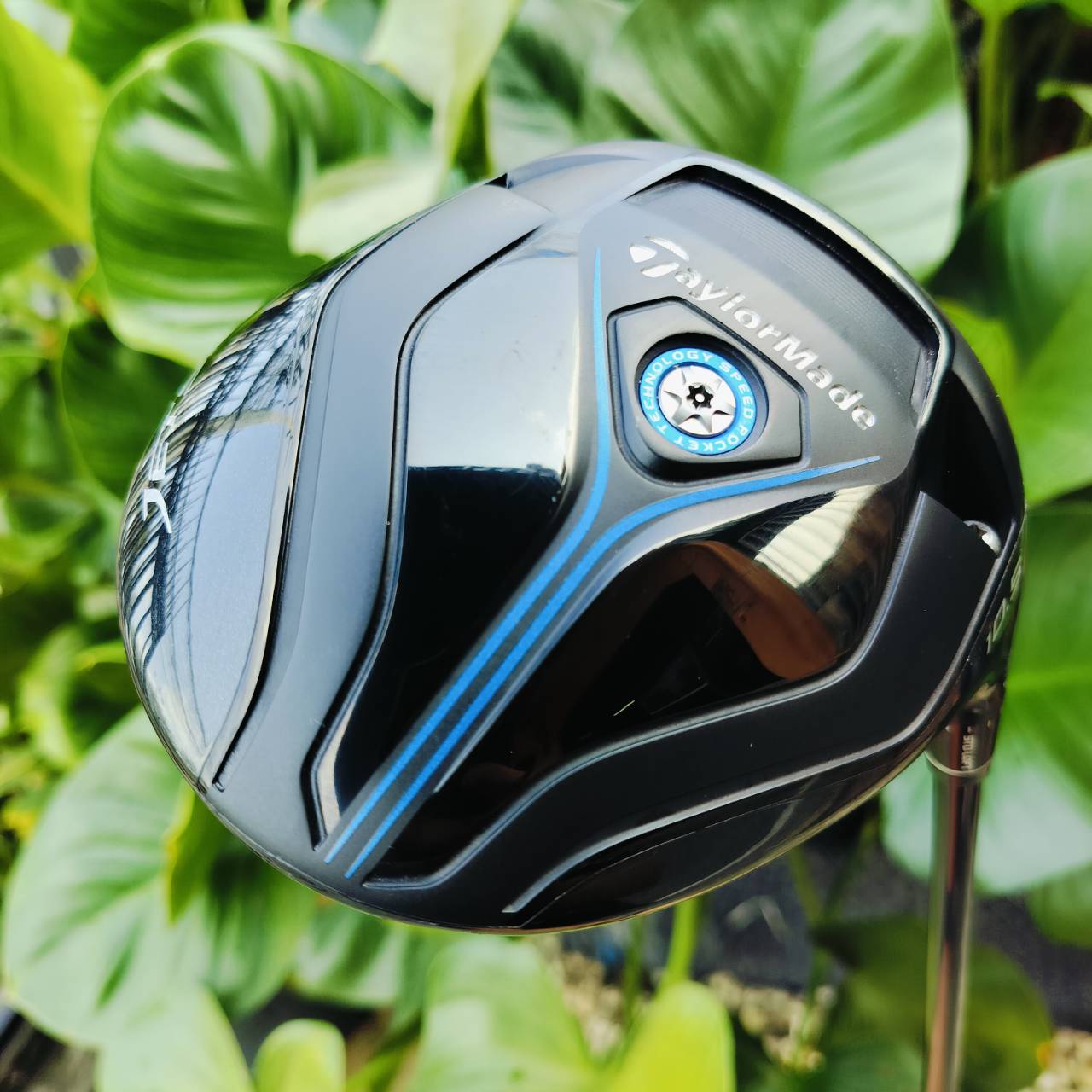 Driver Taylormade JetSpeed BLACK สวยมาก ดุดัน ทรงพลังถึงขีดสุด!!! องศา 10.5 ก้าน JETSPEED FLEX SR โครงสร้าง Speed Pocket เต็มรูปแบบ ไม้กอล์ฟพรีเมี่ยมมือสอง ของแท้ By NakaraLuxurious