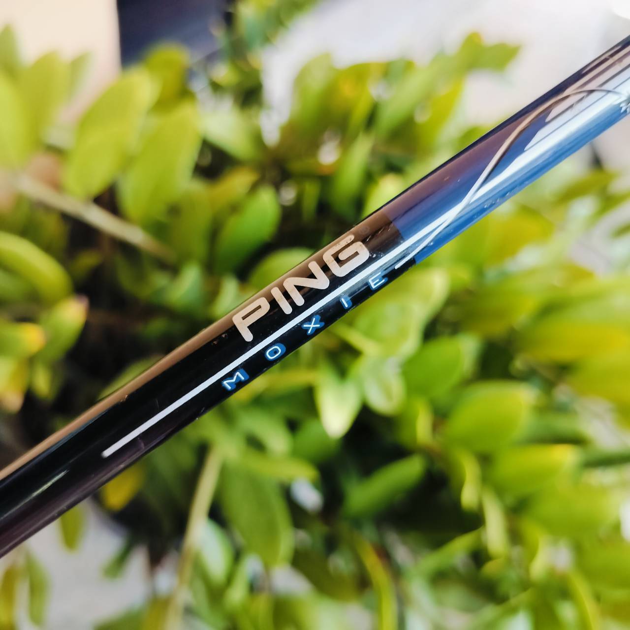 ไม้กอล์ฟเด็กครบชุด PING MOXIE สภาพสวยๆเลยค่ะ ชุดนี้ความยาวเหล็ก 7 อยู่ที่ 33 นิ้ว วัสดุและเทคโนโลยีพรีเมี่ยมมาก ตีง่าย ตีไกล หน้าเด้งมากๆค่ะ ไม้กอล์ฟพรีเมี่ยมมือสอง ของแท้ By NakaraLuxurious