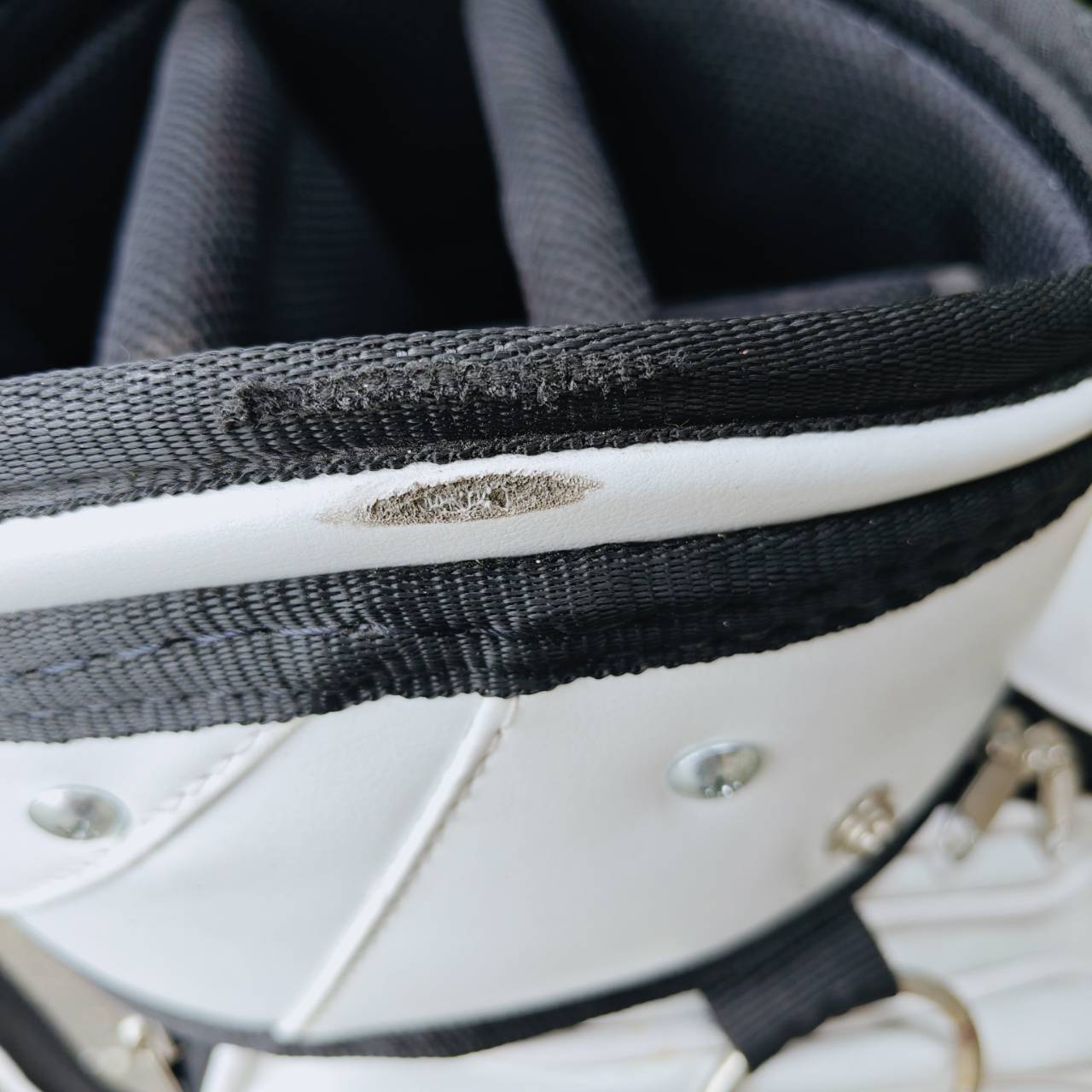 ถุงกอล์ฟ CLUB CAR มือสอง – BEYOND GREEN สภาพดี พร้อมใช้งาน ลงสนามได้ทันที