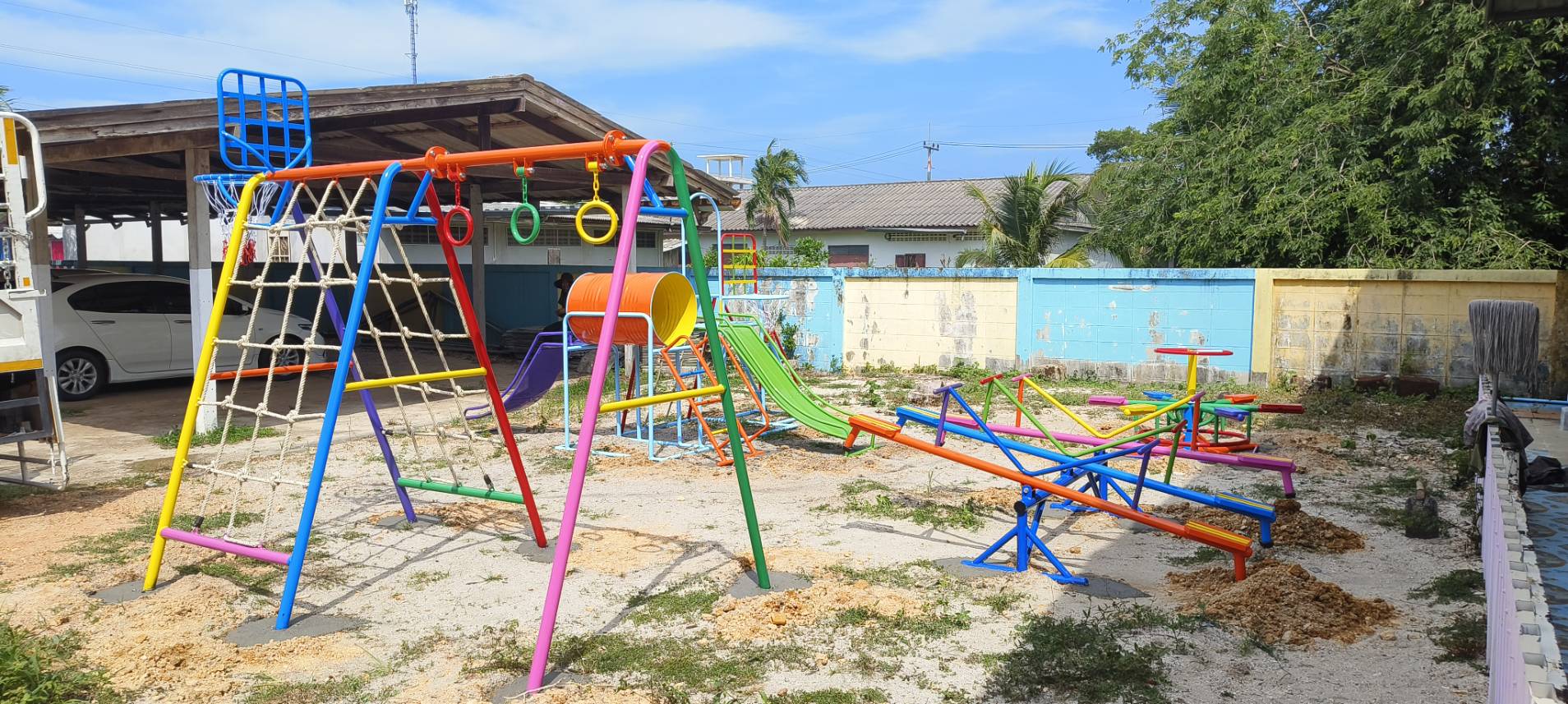 เครื่องเล่นสนามชุดรวมD ประกอบด้วยสไลเดอร์ปีนป่ายแป้นบาสและถังลอด, เครื่องเล่นสนามกลางแจ้ง , เครื่องเล่นสนามเหล็ก, ของเล่น, OutdoorPlayground,สนามเด็กเล่น,เครื่องเล่นงบสพฐ.ประชารัฐ ราคาโรงงาน