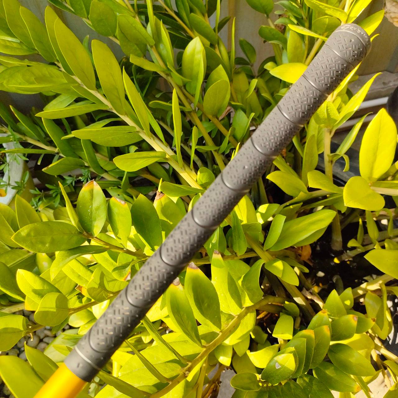 DRIVER TAYLORMADE r7 425 องศา 10.5 ก้าน RE*AX PLUS FLEX R สภาพสวยเดิม ขนาดหัว 425 CC. สามารถเร่งสปีดได้สูงสุด ไม้กอล์ฟพรีเมี่ยมมือสอง ของแท้ By NakaraLuxurious