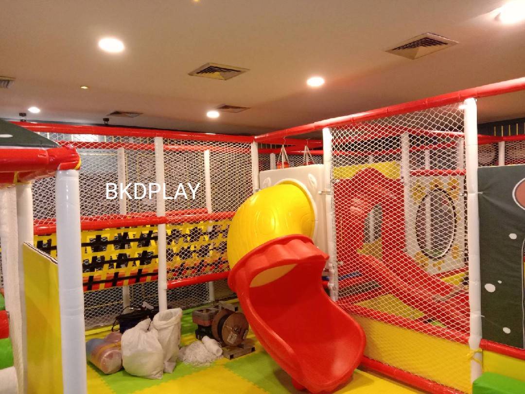 บ้านบอล ชุดสวนสนุกใหญ่รวมเครื่องเล่น ,สวนสนุกเด็ก ,บ้านบอลในห้าง ,เครื่องเล่นสนามในร่ม ,มุมเด็ก ,kid zone รับทำบ้านบอลในห้าง