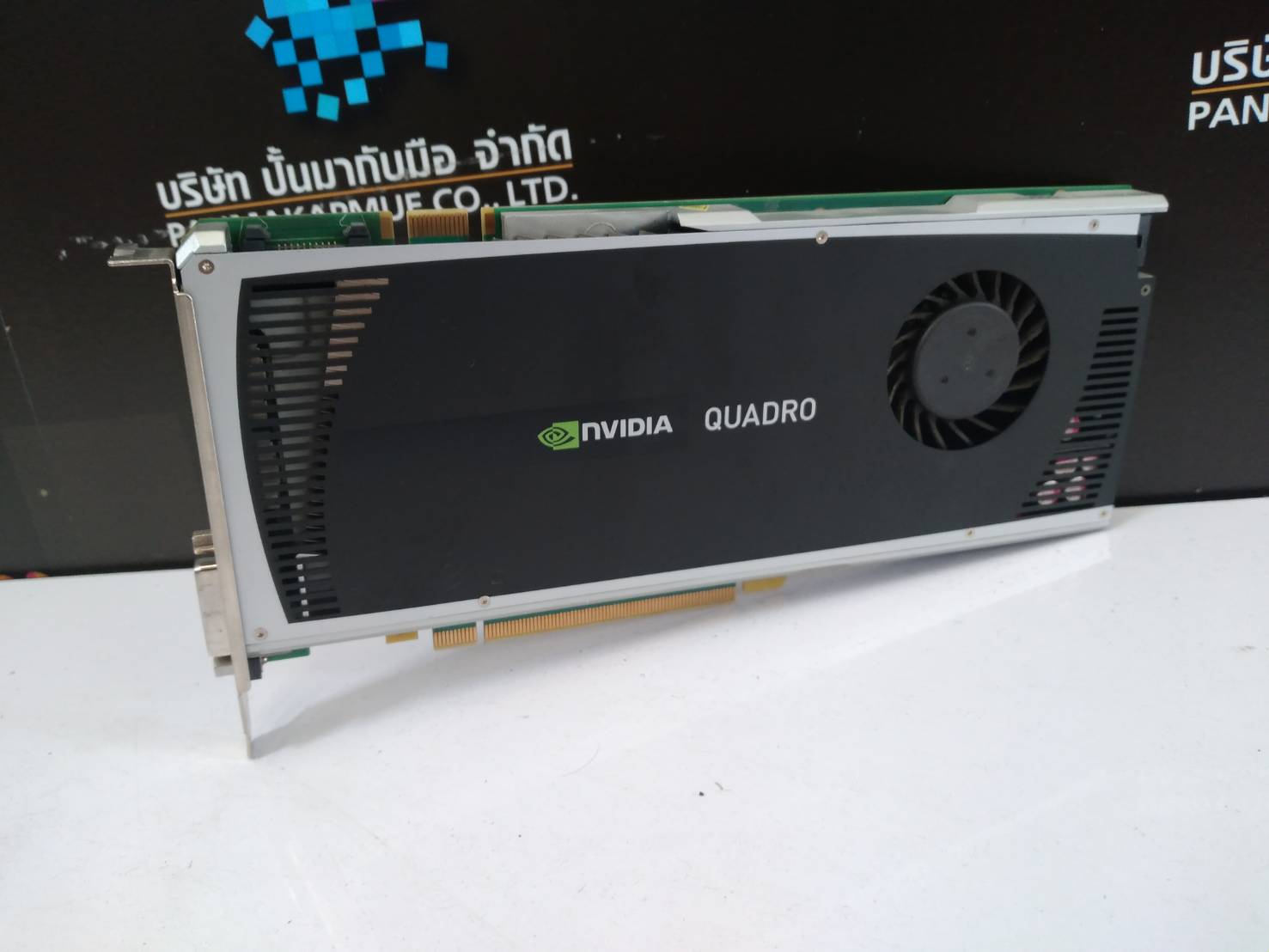 HP 616076-001 Quadro 4000 2GB GDDR5 PCI-E Dual DP Graphics Card