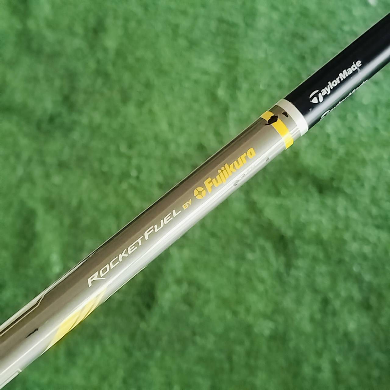 ***กริพเสีย*** FW 3 TAYLORMADE RBZ องศา 15 ก้าน FUJIKURA FLEX R รุ่นนี้เป็น STAGE 2 พัฒนาขึ้นมาก แก้ไขจุดบกพร่องทั้งหมด ตีง่าย + ไกล ไม้กอล์ฟพรีเมี่ยมมือสอง ของแท้ By NakaraLuxurious