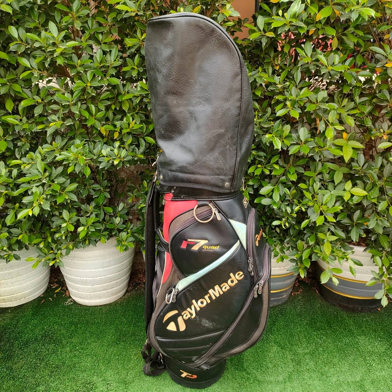 ถุงกอล์ฟ TAYLORMADE มือสอง ถุง TOUR ใบใหญ่ สวยพร้อมใช้