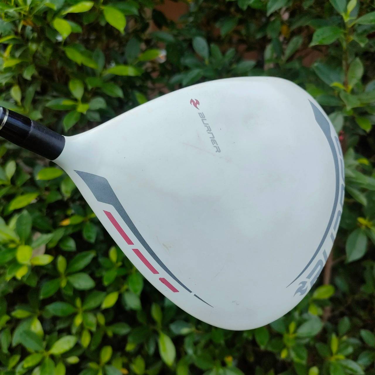 DRIVER TAYLORMADE BURNER SUPERFAST 2.0 องศา 10.5 ก้าน BURNER 2.0 SUPERFAST 65 FLEX R ตัวนี้หัวขาว เน้นตีง่ายเหมือนเดิม เพิ่มเติมคือระยะ และฟีลลิ่งที่ดุดันขึ้น