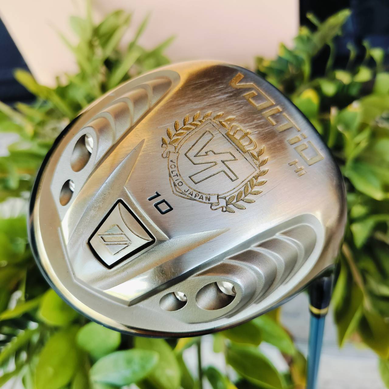Driver VOLTIO HI องศา 10 รุ่น Hi หน้าเด้งจัดๆ เลยค่ะ มากับก้านโม TOUR AD 4RR1 ก้านเบาแบบจัดๆ สปีดไม่แรงก็ตีไกลมาก ไม้กอล์ฟพรีเมี่ยมมือสอง ของแท้ By NakaraLuxurious