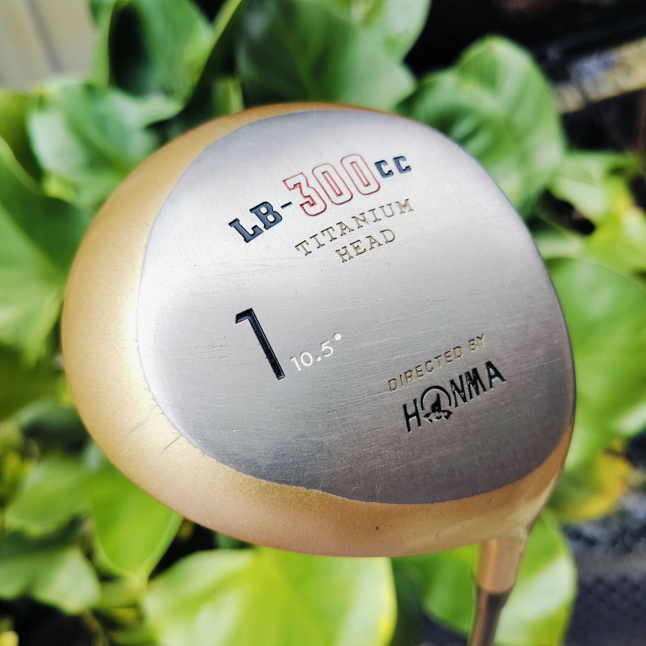 *** ก้าน 4 ดาว *** Driver HONMA LB-300 CC. องศา 10.5 หัวใหญ่ วัสดุไทเทเนี่ยม พรีเมี่ยมญี่ปุ่น ไม้กอล์ฟพรีเมี่ยมญี่ปุ่นมือสอง ของแท้ By NakaraLuxurious