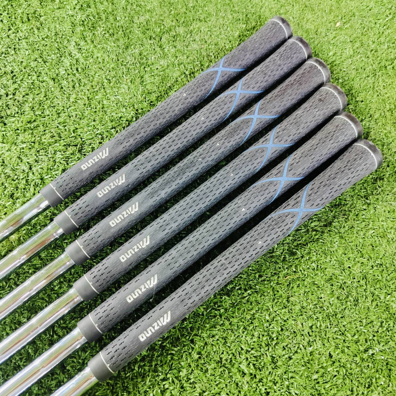 🏌️ ชุดเหล็ก MIZUNO JPX 825 มีเหล็ก 5 - 9 เเละ PW สภาพสวยนางฟ้า ก้าน N.S.PRO 950 HT FLEX R เป็นเหล็ก GRAIN FLOW FORGED เป็นวัสดุที่สุดของที่สุดของชุดเหล็กทั้งมวล ไม้กอล์ฟมือสอง ของแท้ By NakaraLuxurious