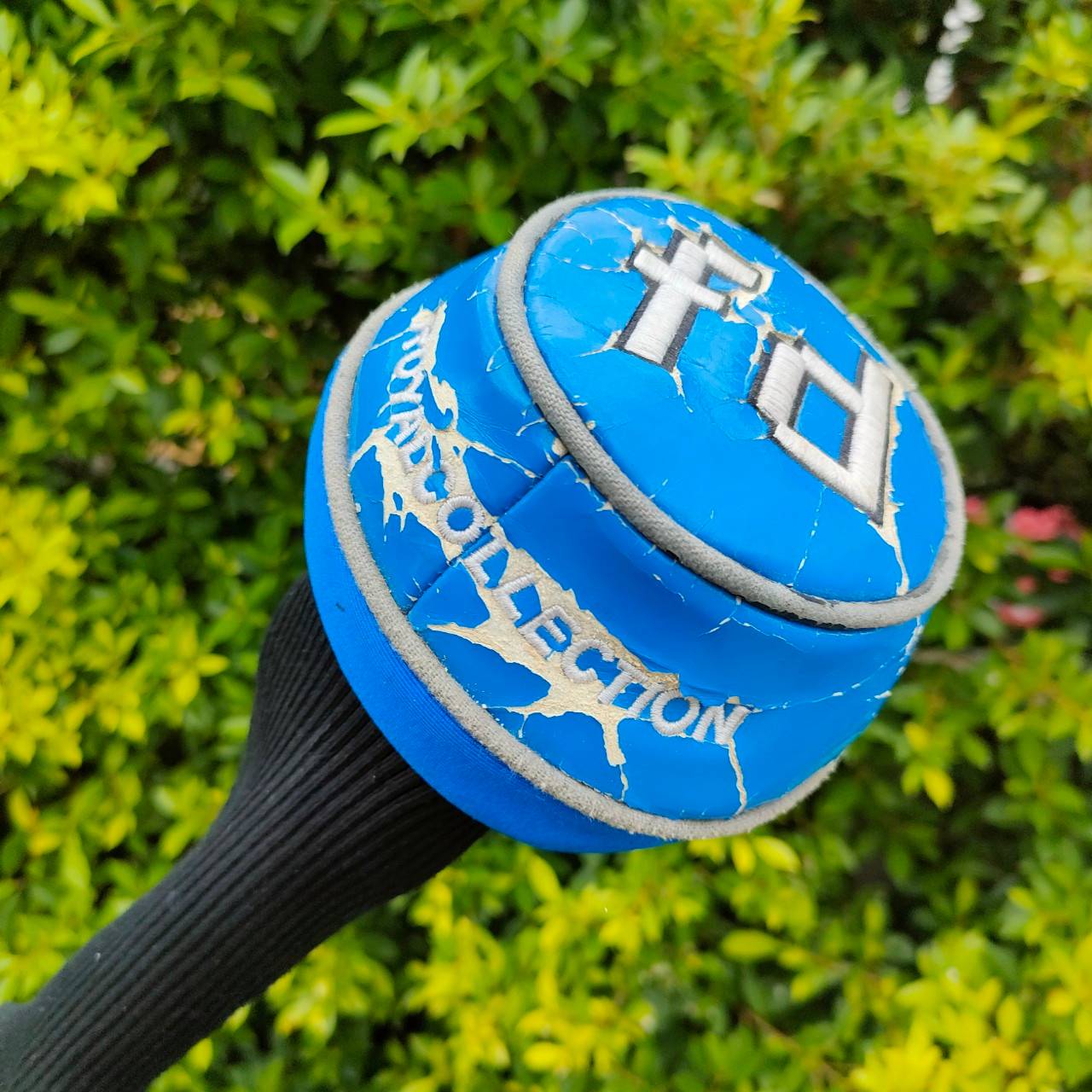 FW3 ROYAL COLLECTION องศา 16 ก้าน FD RC FLEX R RC เป็นไม้แฟร์เวย์ที่นิยม วัสดุ และการดีไซน์ด้านล่าง ทำให้ตีง่าย สอดลูกลงไปกับพื้นได้เป็นอย่างดี ไม้กอล์ฟมือสอง ของแท้ BY NakaraLuxurious