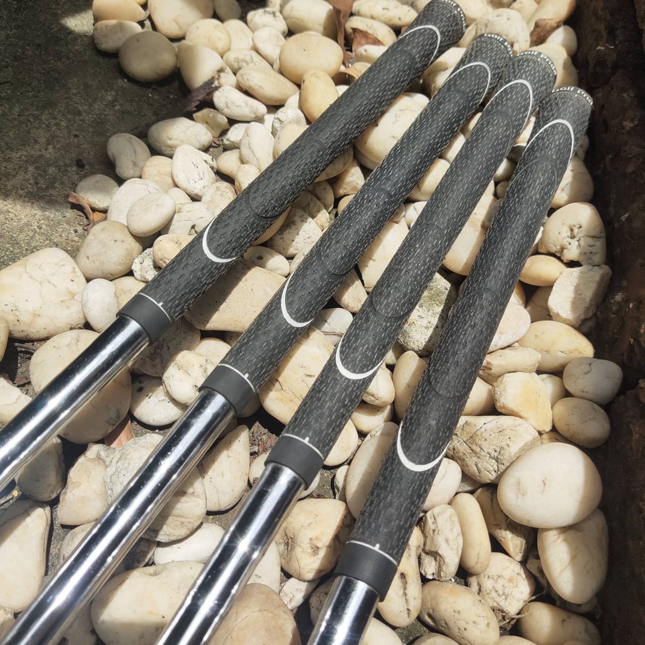 ชุดหัวไม้ PING EYE2 สำหรับสะสม มีหัวไม้ 1 3 4 5 ครบเลยค่ะ หายากมาก