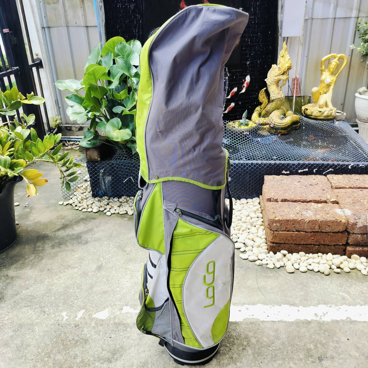 ไม้กอล์ฟครบชุดสำหรับผู้หญิง DUNLOP LOCO L SERIES ชุดคุณภาพมาตรฐาน ราคาสุดคุ้ม . ทั้งชุดประกอบด้วย Driver องศา13 กระดองเคฟล่า และแบนราบลงมา CG ต่ำ ตีง่าย และตีไกลอย่างมาก ไม้กอล์ฟพรีเมี่ยมญี่ปุ่นมือสอง ของแท้ By NakaraLuxurious