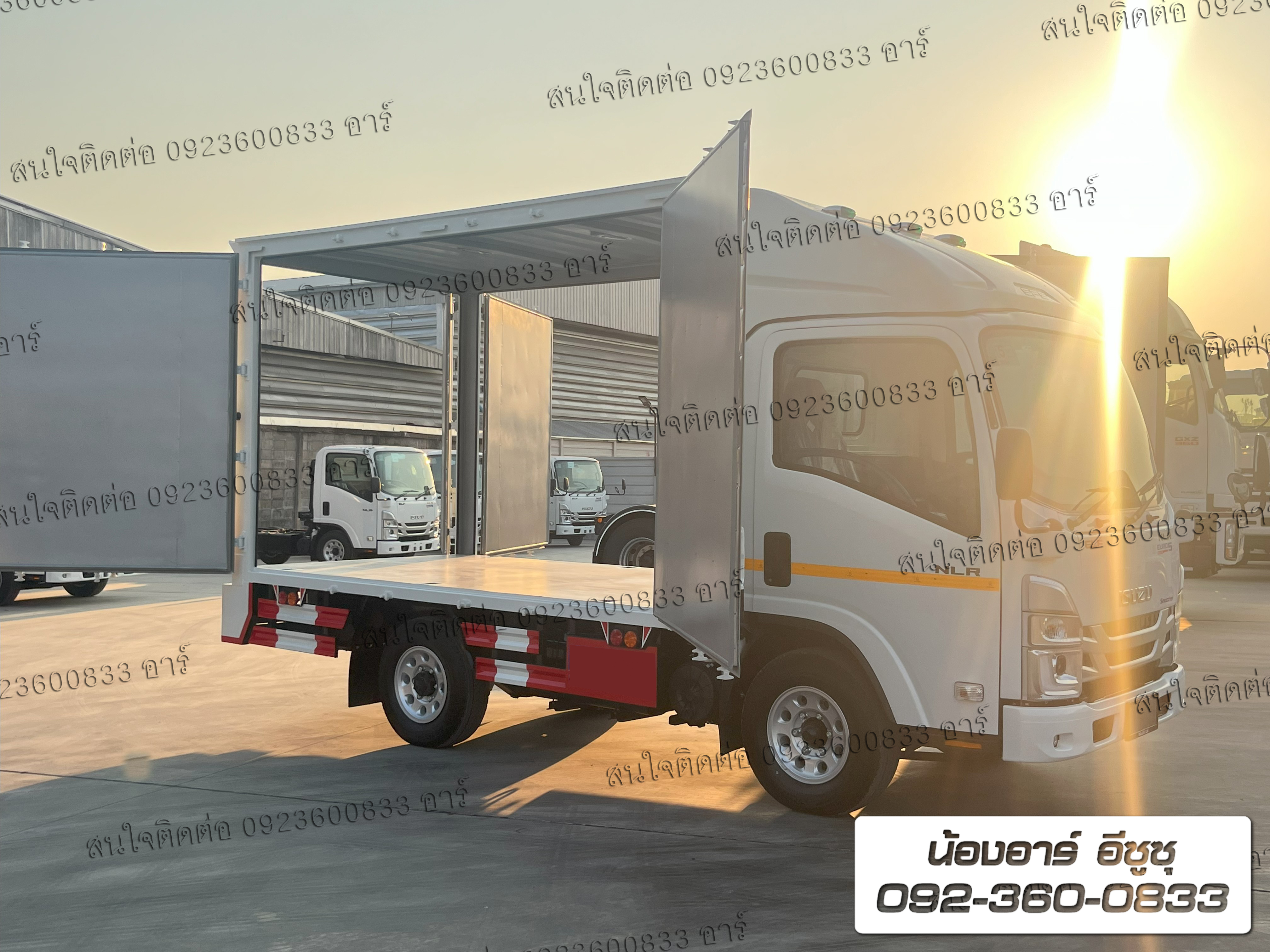 4 ล้อ ISUZU NLR Euro5 Max ตู้ 6 บาน เปิดรอบคัน