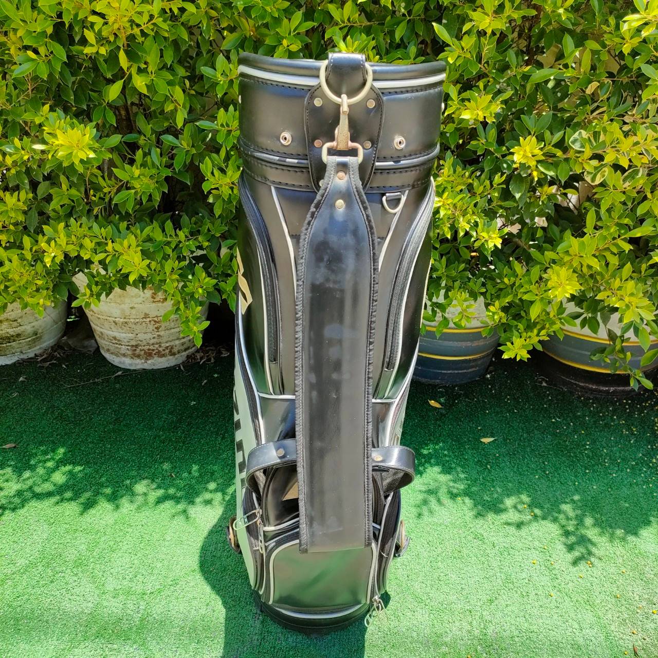 ถุงกอล์ฟ MIZUNO มือสอง ถุง TOUR ใบใหญ่ สภาพพร้อมใช้ ภายในบุกำมะหยี่ ไม้กอล์ฟมือสอง ของแท้ BY NakaraLuxurious