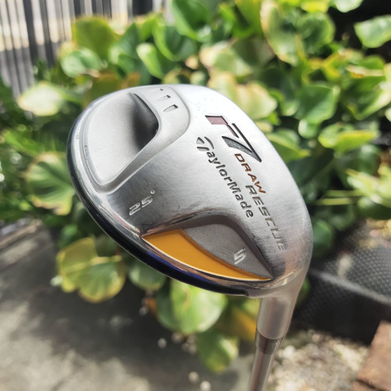 U5 Taylormade R7 Draw Rescue Loft 25 องศา “Draw” ช่วยแก้ปัญหาลูกสไลซ์ ตีตรงมากๆ