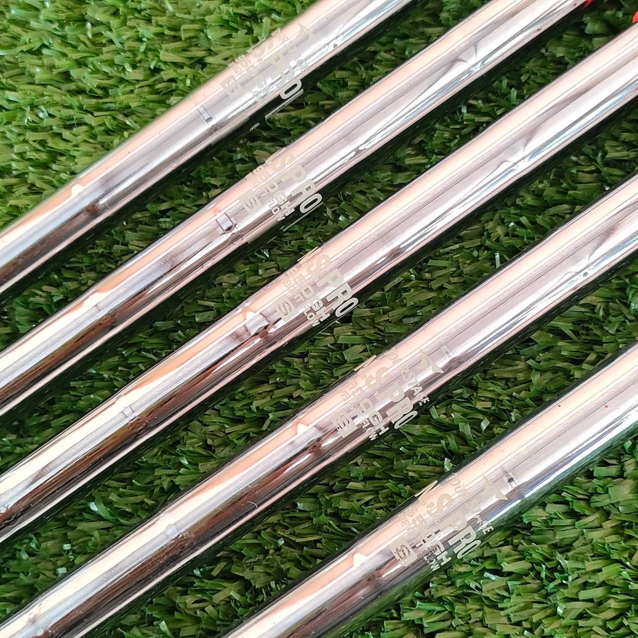 ชุดเหล็ก TOURSTAGE X-BLADE CB มีเหล็ก 6 - 9 เเละ PW ก้าน N.SPRO 950 GH FLEX S ก้านเหล็กพรีเมี่ยม น้ำหนักเบา ไม้กอล์ฟมือสอง ของแท้ BY NakaraLuxurious