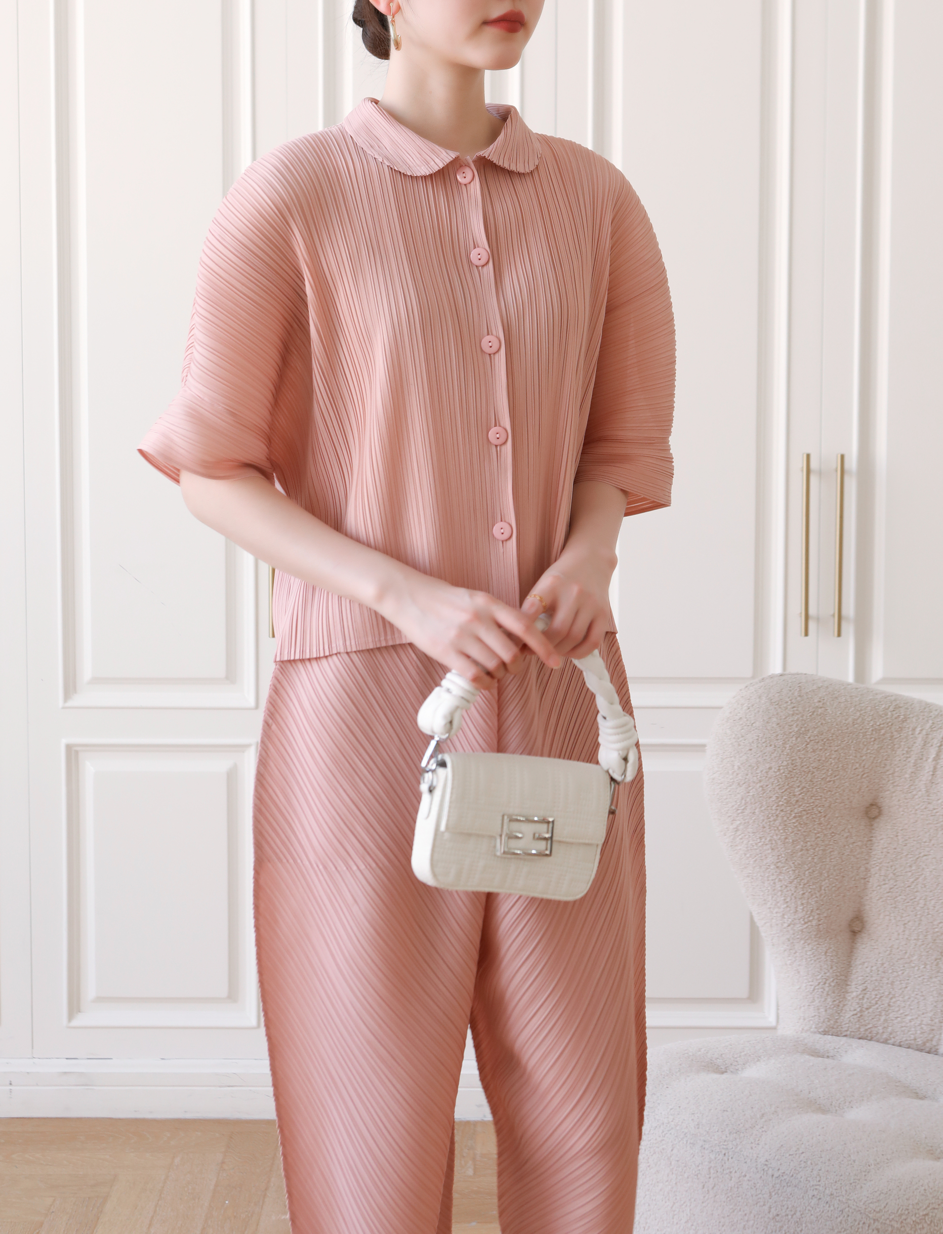 2MUAY รุ่น GJO3697 เสื้อผู้หญิง เสื้อพลีทคุณภาพ 12 สี FREE SIZE EVERYDAY COLLAR BUTTON FRONT PLEATED TOP