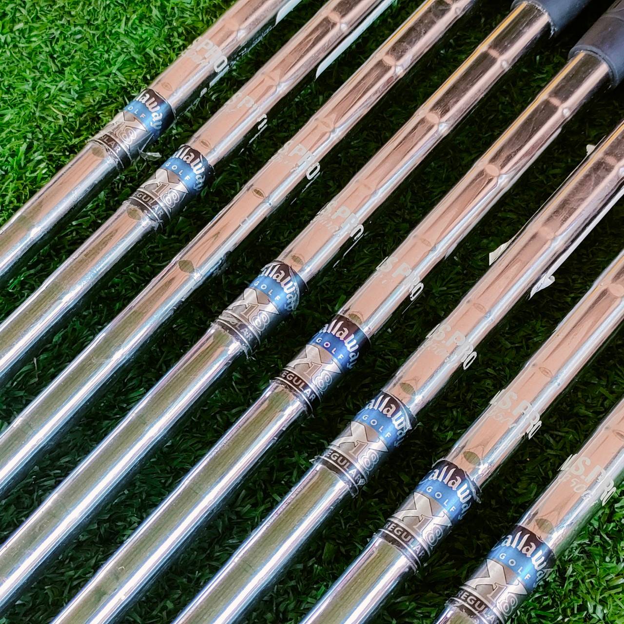 ชุดเหล็ก CALLAWAY X18 มีเหล็ก 3-9 เเละ PW ก้าน NS PRO 950 FLEX R ก้านพรีเมี่ยมน้ำหนักเบามาก เป็นชุดเหล็กรุ่นดังที่สุด ดีที่สุด ไม้กอล์ฟพรีเมี่ยมมือสอง By NakaraLuxurious