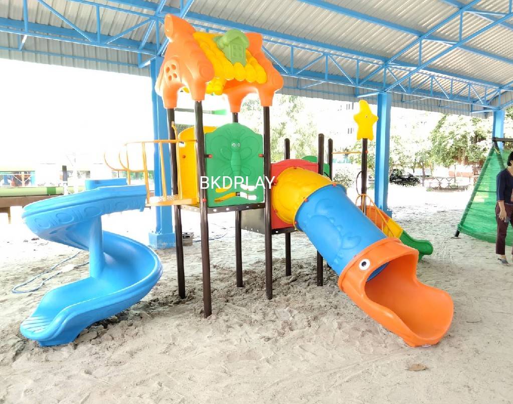 เครื่องเล่นสนามกลางแจ้ง-ในร่ม, ชุดปลาดาวหรรษา สนามเด็กเล่น ,เครื่องเล่นสนามกลางแจ้งในร่มราคาถูก, เครื่องเล่นสนามปฐมวัย, playground, outdoorplayground ครุภัณฑ์สนามเด็กเล่น, สพฐ,โครงการโรงเรียนประชารัฐ