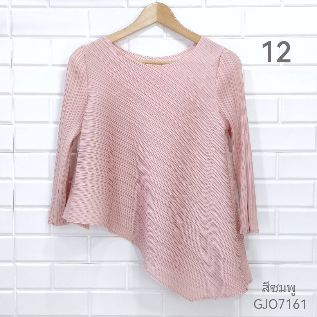 อก 38 นิ้ว 2MUAY รุ่น GJO7161 เสื้อพลีทงานคุณภาพ เสื้อผู้หญิง 13สี FREE SIZE HALF SLEEVE ASYMMETRIC PLEATED TOP