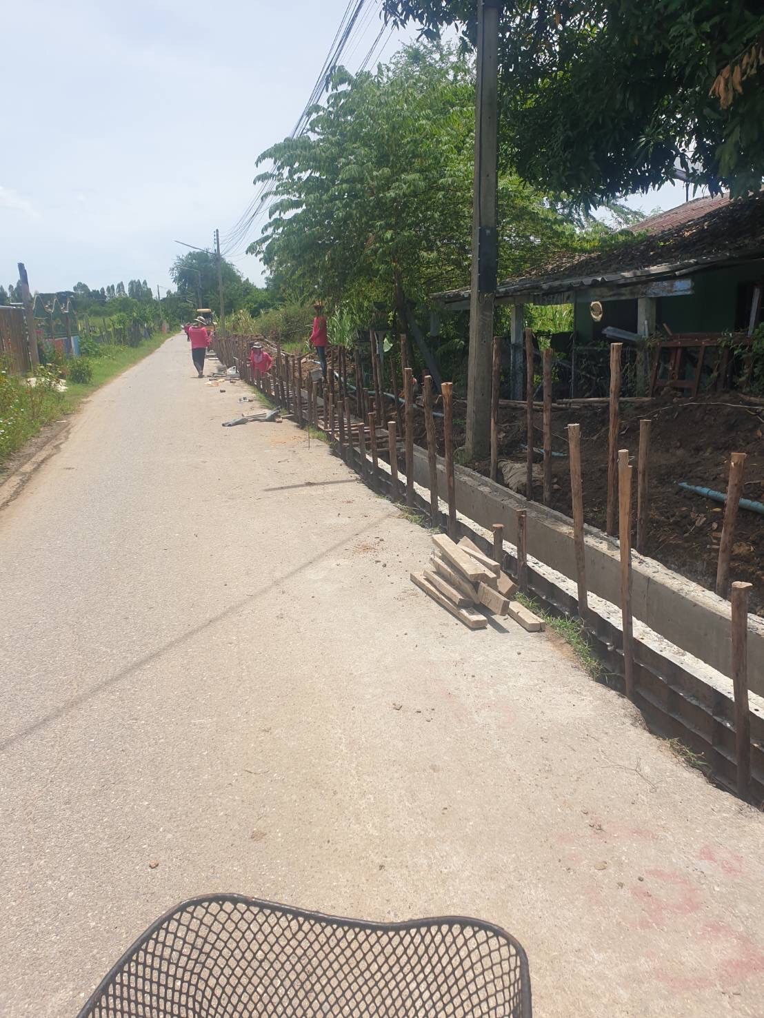 งานก่อสร้างรางระบายน้ำ(รางยู) เทศบาลตำบลเบิกไพร