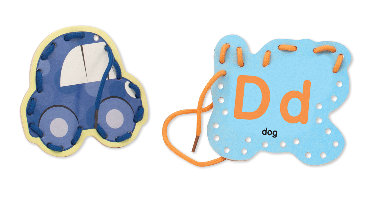 ชุดฝึกร้อยเชือกรุ่น A-Z ส่งเสริมพัฒนาการด้านการเรียนรู้ตัวอักษร คำศัพท์ เสริมสร้างพัฒนาการได้เป็นอย่างดี Alphabet Lacing Cards Melissa&Doug, ของเล่นเสริมพัฒนาการ, ของเล่น