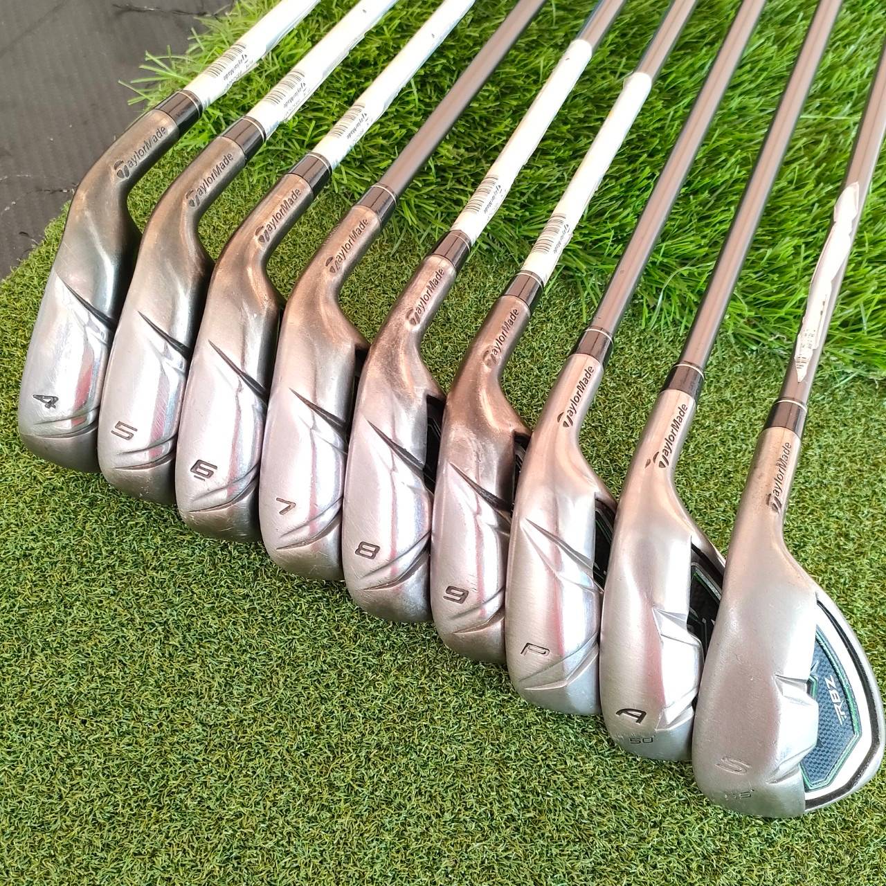 ชุดเหล็ก TAYLORMADE RBZ มีเหล็ก 4- 9 PW AW SW ชุด 9 ชิ้น ก้าน TAYLORMADE RBZ FLEX R เหล็กตีง่ายตีไกลและตีมันส์มาก