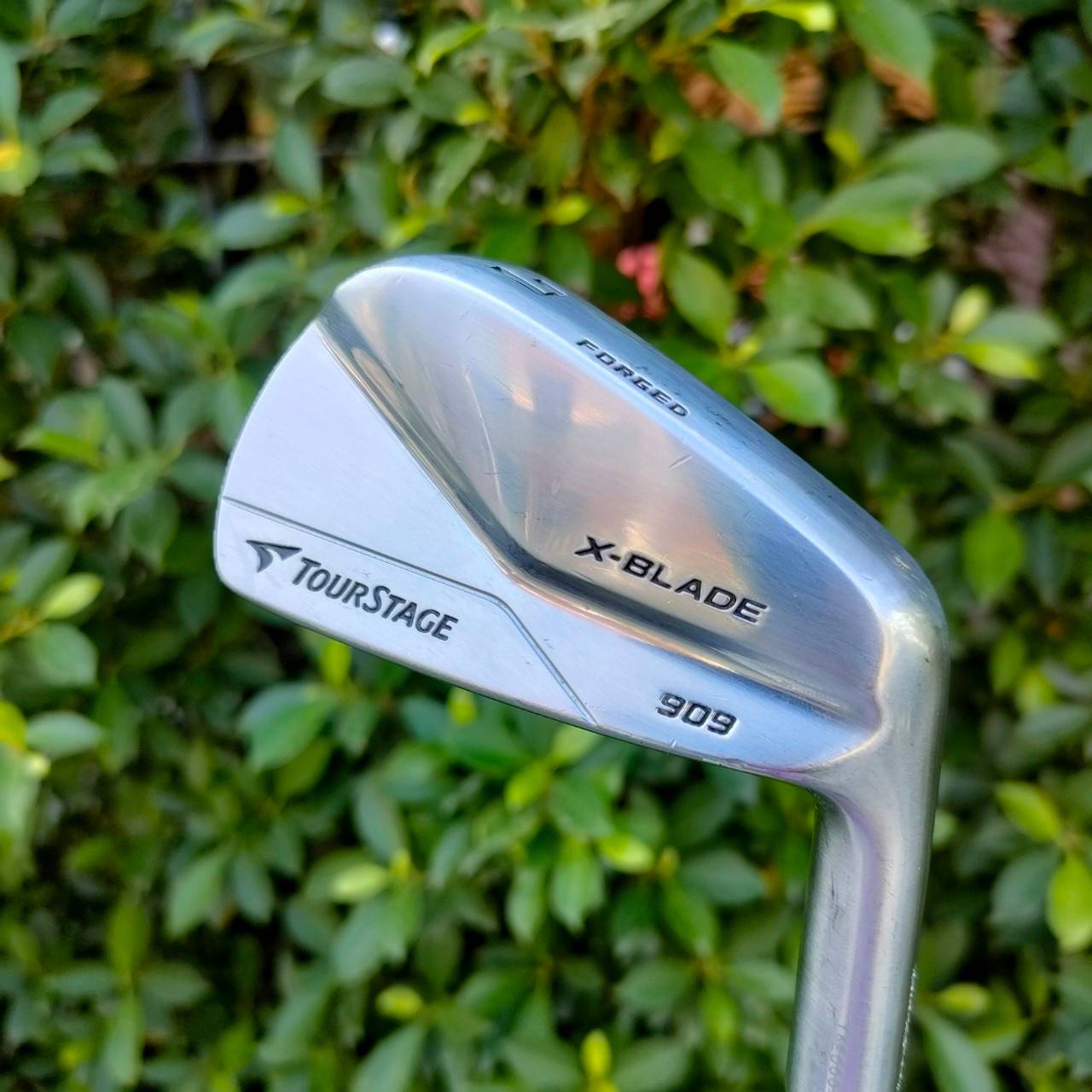 เหล็ก 7 TOURSTAGE X-BLADE 909 FORGED สุดพรีเมี่ยม ก้าน DYNAMIC GOLD S200 ท่านที่กำลังหาเหล็ก 7 ห้ามพลาดไม้นี้เด็ดขาด!!!
