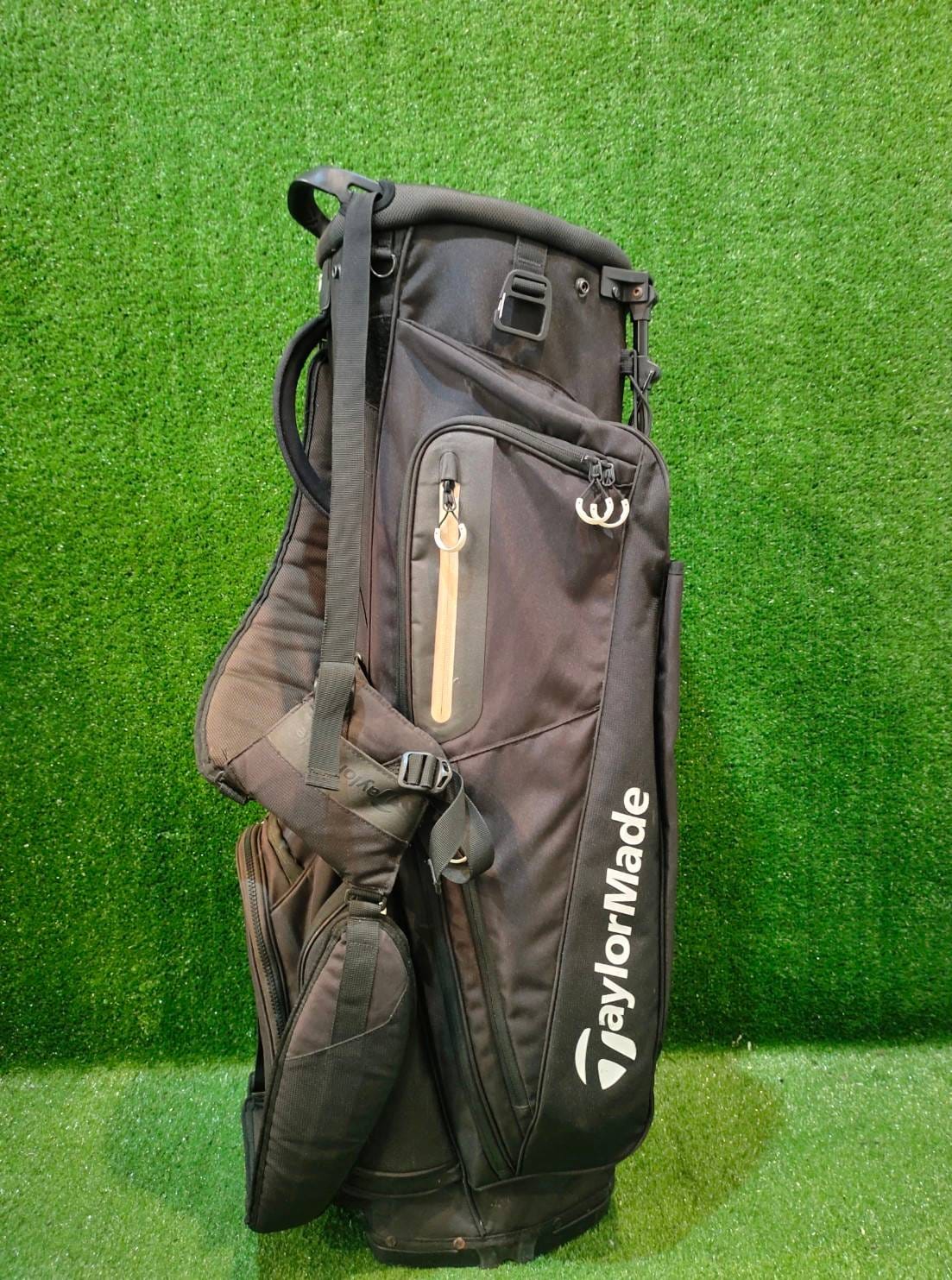 ถุงกอล์ฟ Taylormade ขาตั้ง