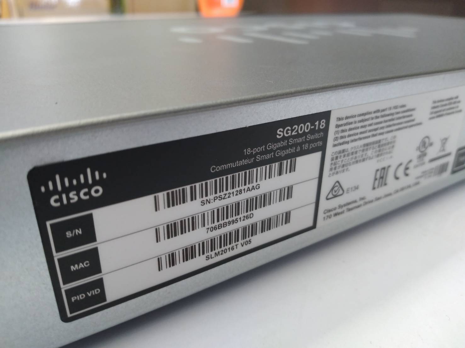 Cisco Small Business Smart sg200-18 managed switch 16 x 10/100/1000