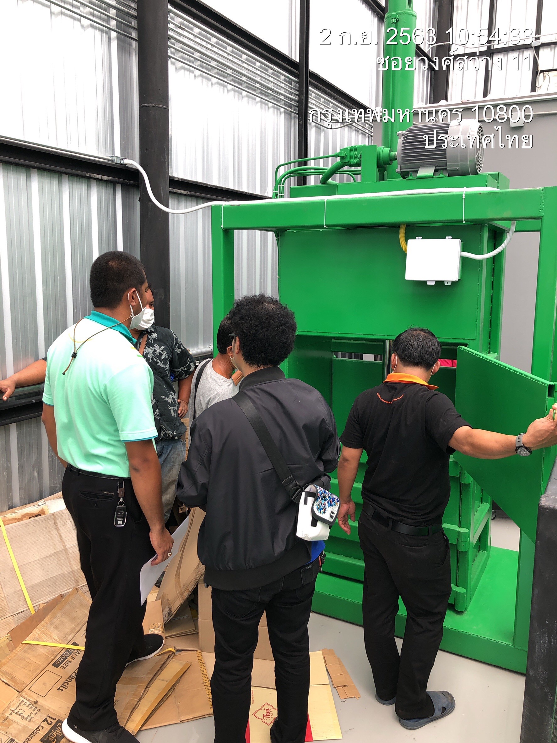 พระจอมเกล้าพระนครเหนือ ก่อสร้างโรงแยกขยะรีไซเคิล