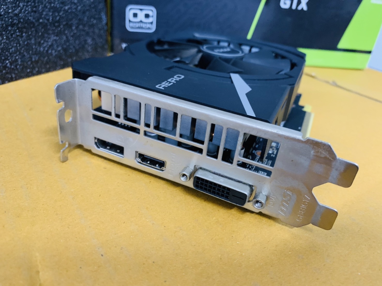 การ์ดจอ Msi 1660Ti 6GB GDDR6 192 bit รองรับ Port DVI , HDMI , Display Port