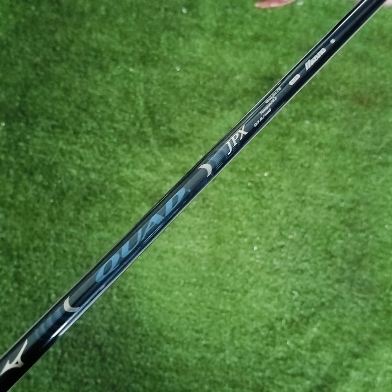 Driver MIZUNO JPX E500 องศา 10 ก้าน QUARD JPX FLEX SR หัวรุ่นนี้ที่ MIZUNO ได้ใส่เทคโนโลยีที่ทำให้ตีง่ายและไกลที่สุด ไม้กอล์ฟพรีเมี่ยมมือสอง By NakaraLuxurious