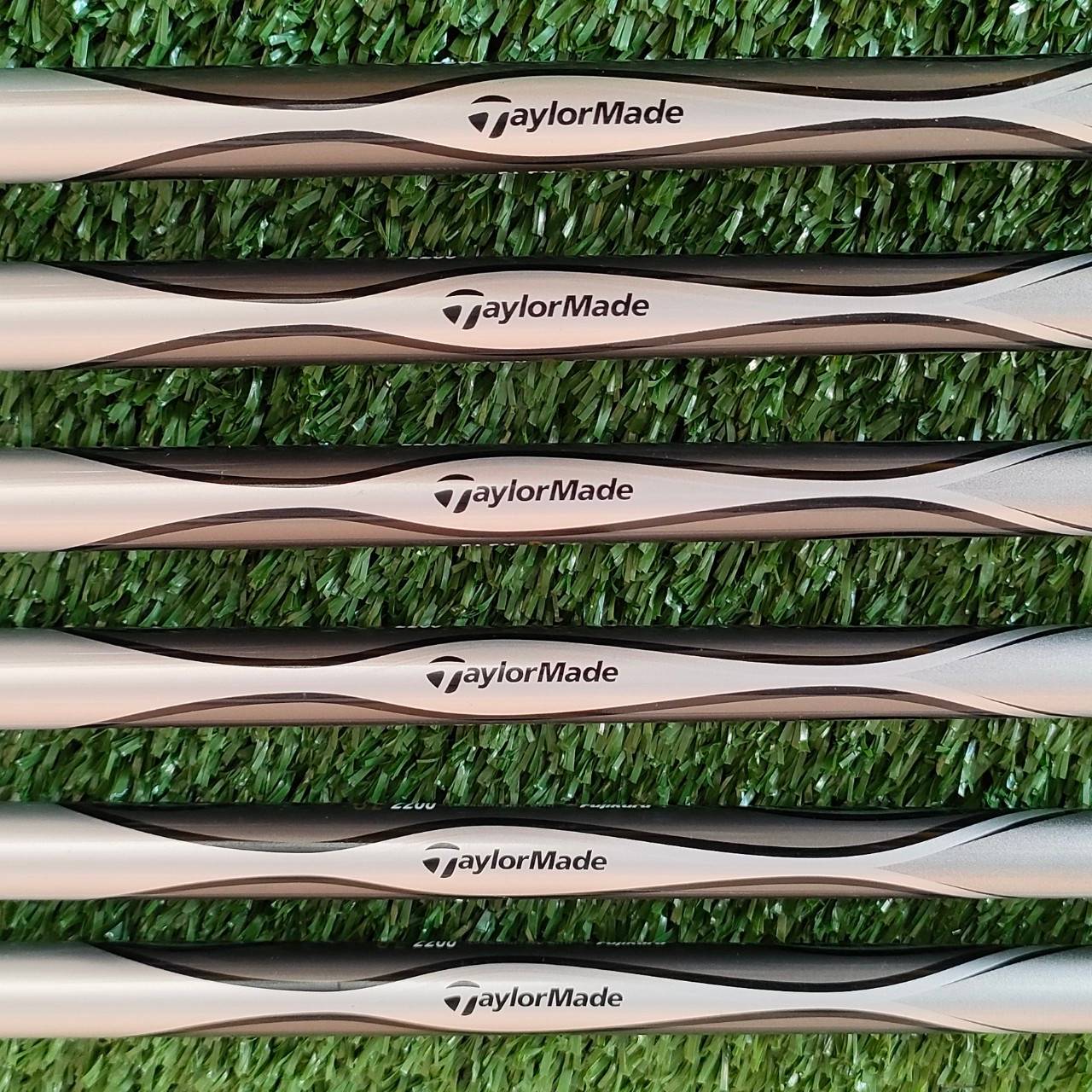 ชุดเหล็ก TAYLORMADE GLOIRE มีเหล็ก 5 - 9 เเละ PW