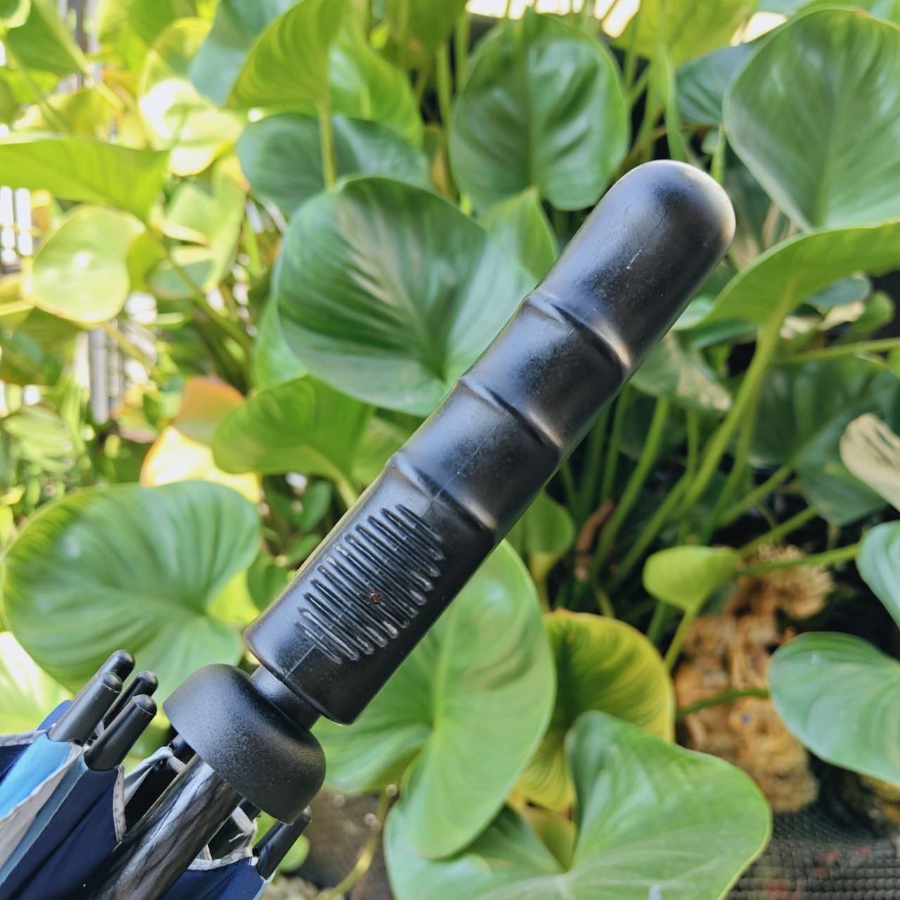 ร่มกอล์ฟ SECOM สองชั้น – เคลือบกัน UV อย่างดี ⛳ ของดีมือสอง สภาพสวยมาก ใครหาอยู่ห้ามพลาด!