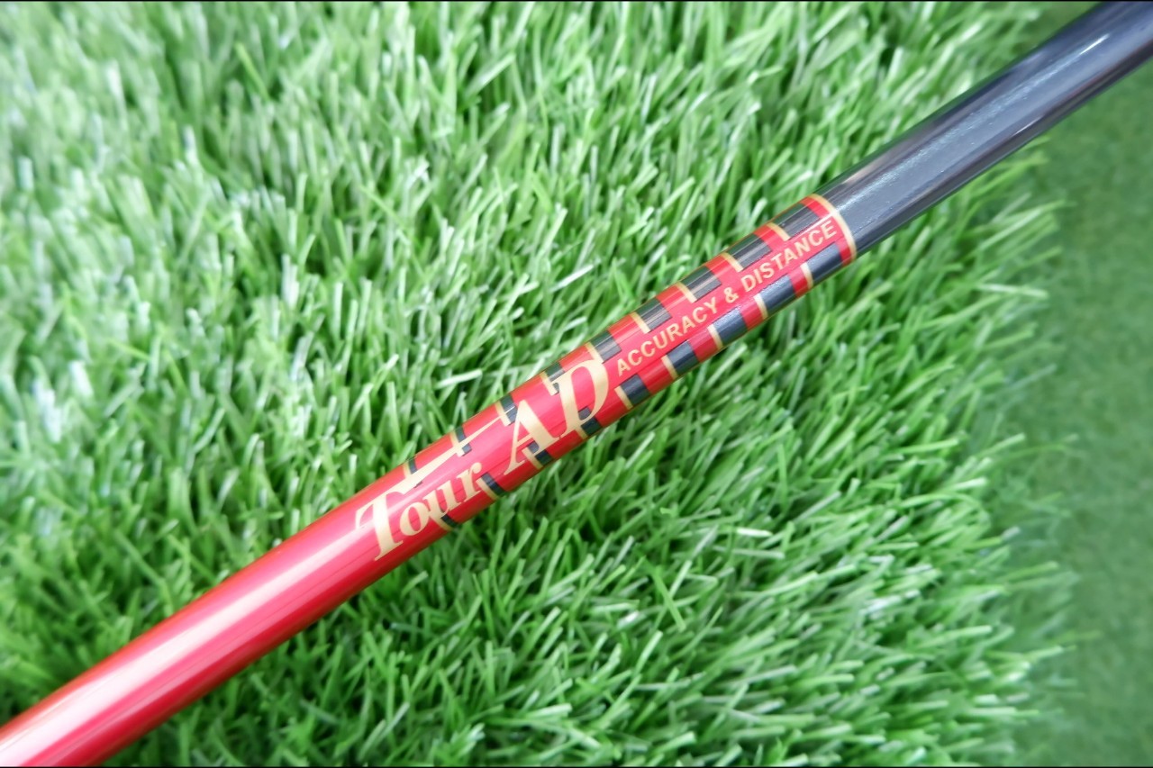 DRIVER NIKE VICTORY RED STR8-FIT TOUR 9.5