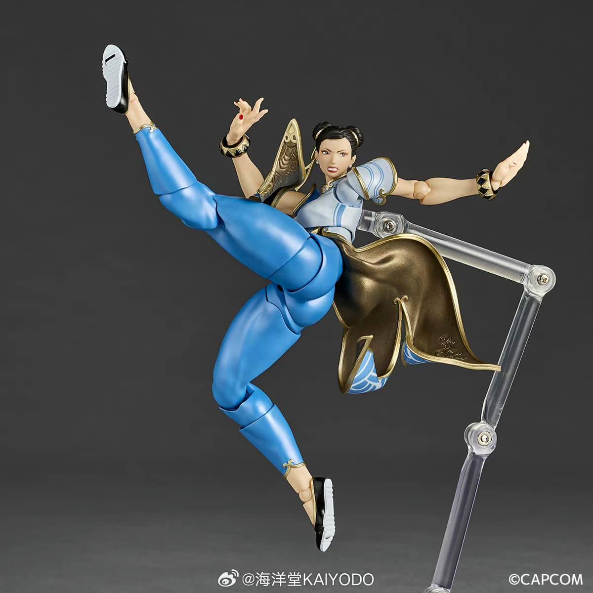 [สั่งจอง] Kaiyodo Revoltech Amazing Yamaguchi : Street Fighter Chun-Li [Bonus Ver.]