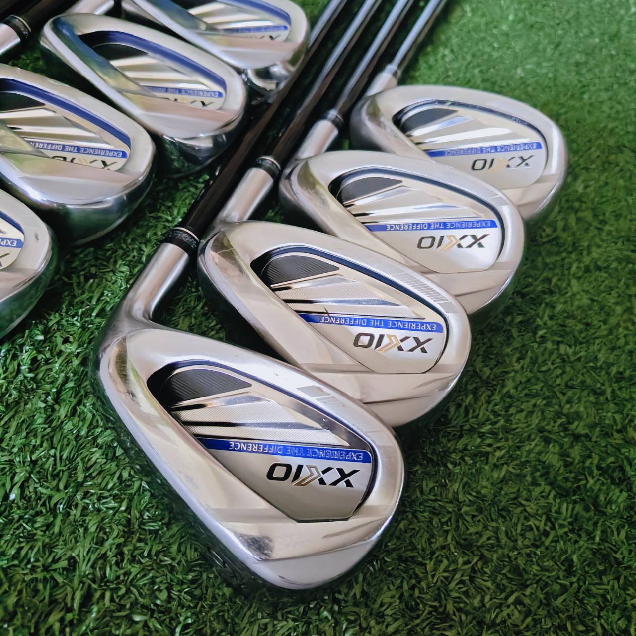 ชุดเหล็ก XXIO ELEVEN หน้าเหล็ก Super-TIX® 51AF Titanium → ให้แรงดีดสูงสุด!