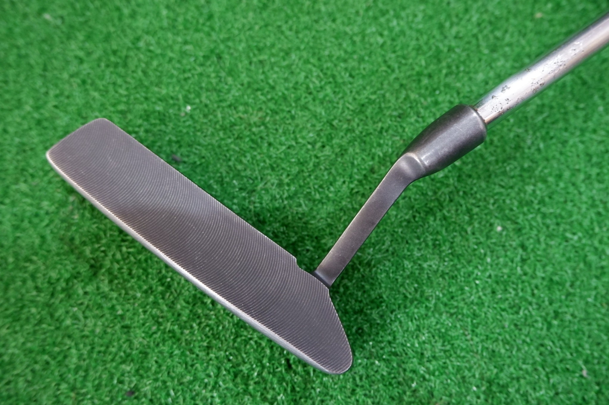 PUTTER SEVE MDGOLF004