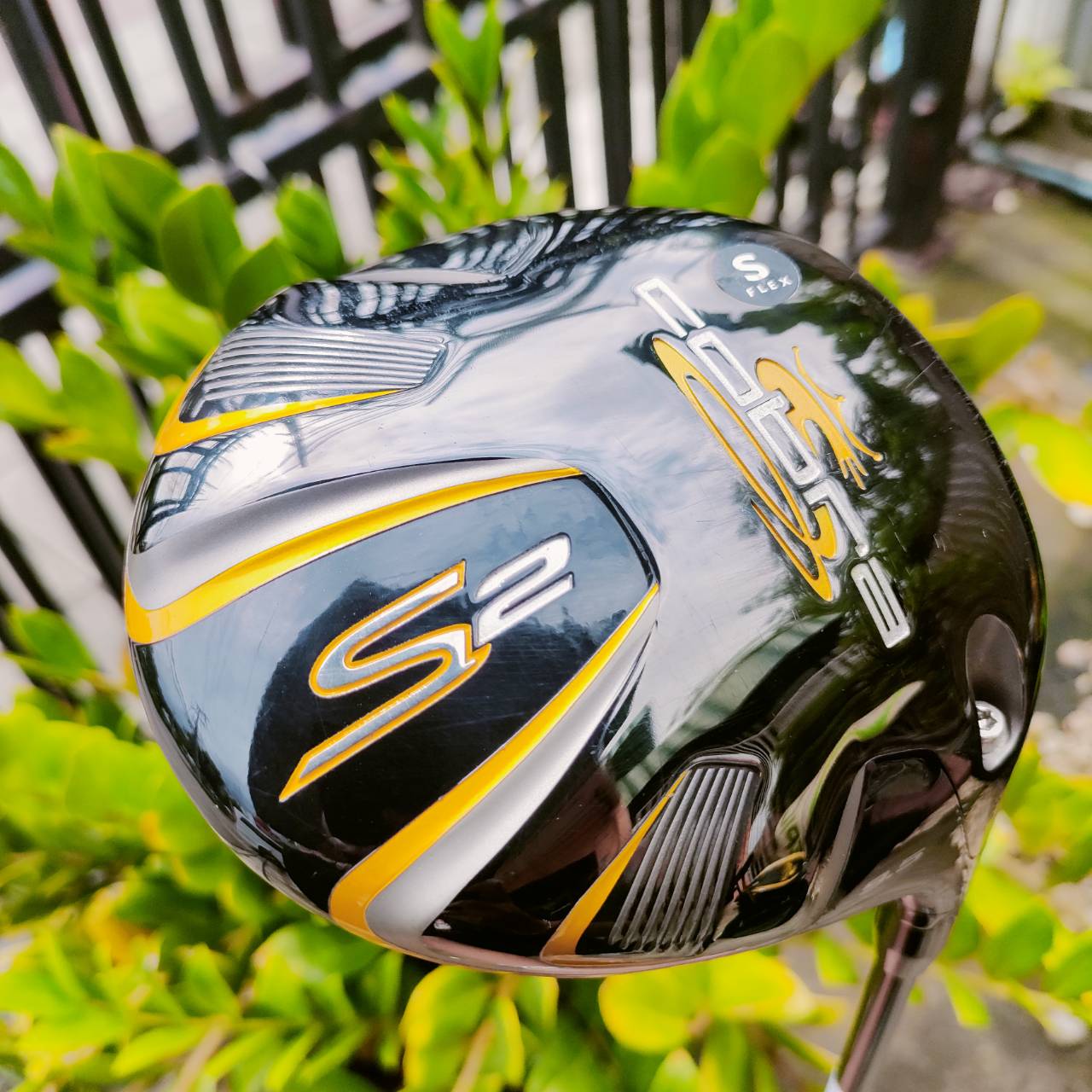 Driver COBRA S2 องศา 9.5 ก้าน FUJIKURA MOTORE FLEX S สภาพสวยมาก มี COVER แท้เดิม ไขปรับที่คอไม้ได้ หัวใหญ่ หน้าสัมผัสกว้าง ชดเชยสูง ตีง่าย ไม้กอล์ฟพรีเมี่ยมมือสอง ของแท้ By NakaraLuxurious