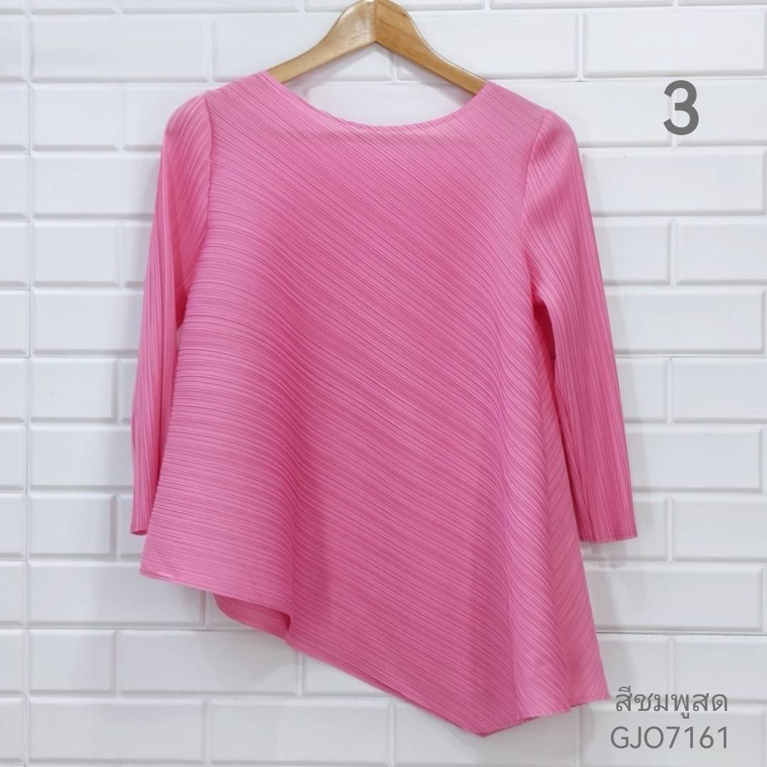 อก 38 นิ้ว 2MUAY รุ่น GJO7161 เสื้อพลีทงานคุณภาพ เสื้อผู้หญิง 13สี FREE SIZE HALF SLEEVE ASYMMETRIC PLEATED TOP