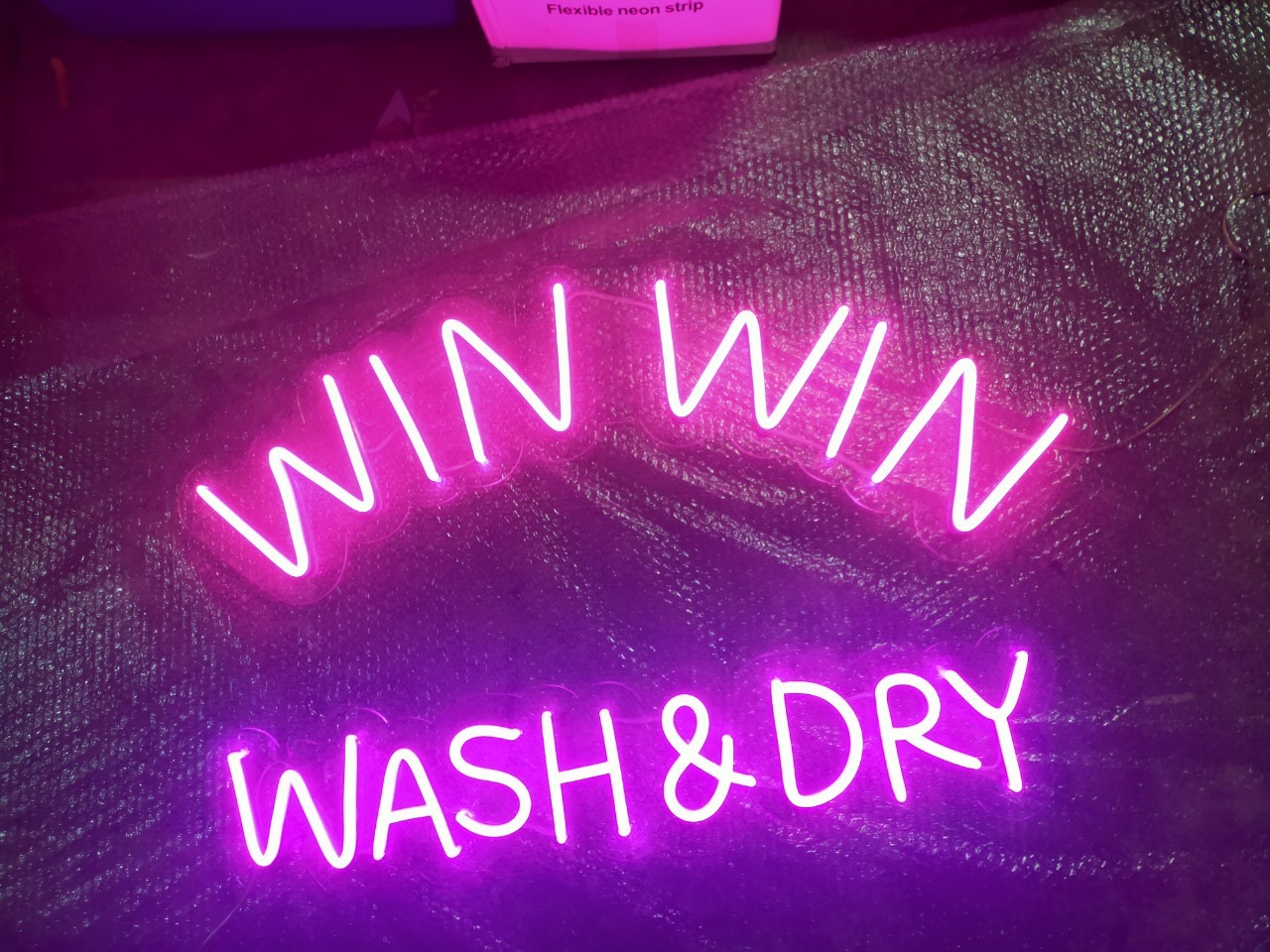 งานไฟเฟค