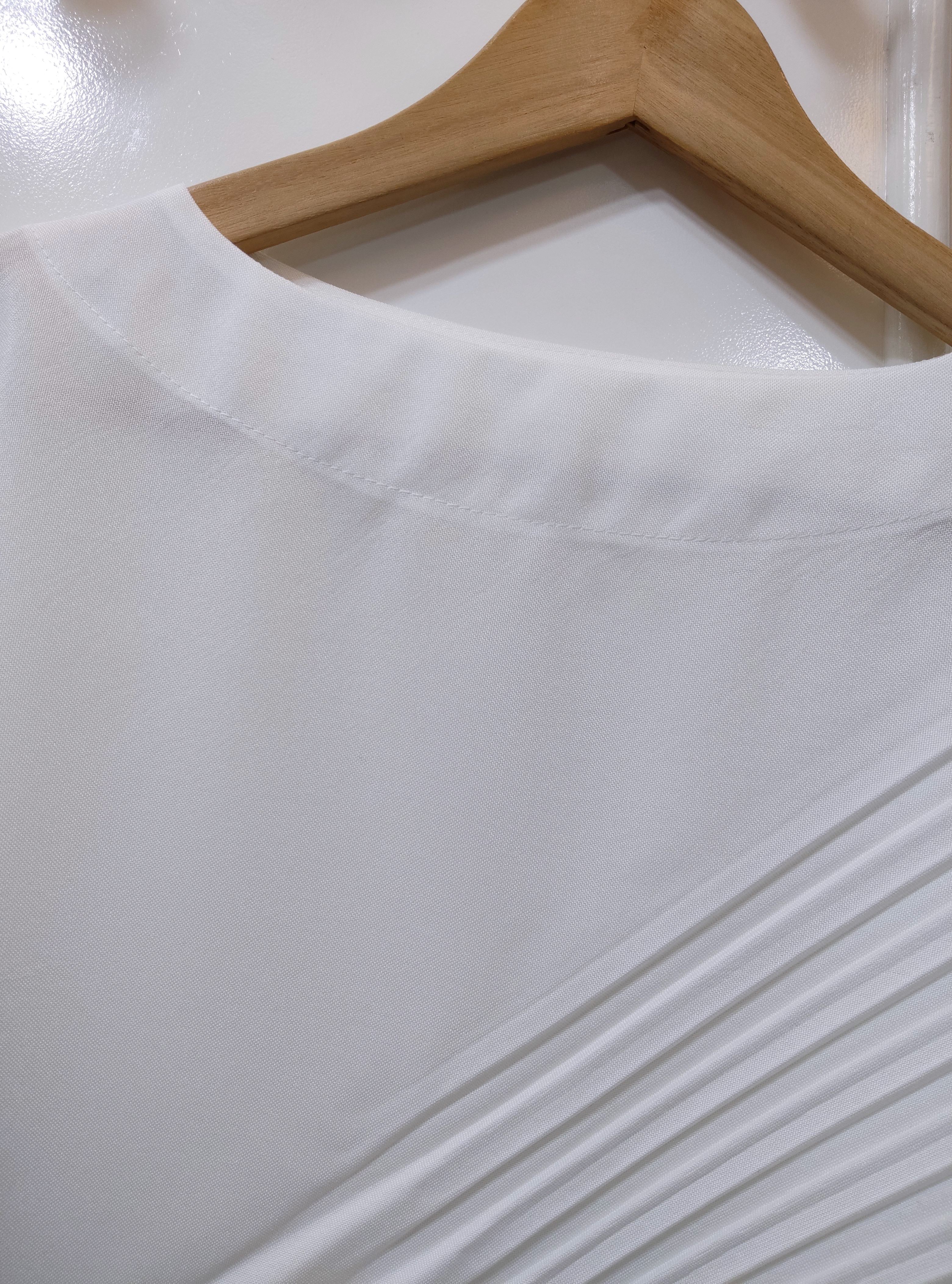 ปรับราคาลง20%!! อกไม่เกิน46 นิ้ว! 2MUAY รุ่น GJO2010 เสื้ออัดพลีทคุณภาพ CHIC DIAGONAL PLEATED TOP 6 สี FREE SIZE