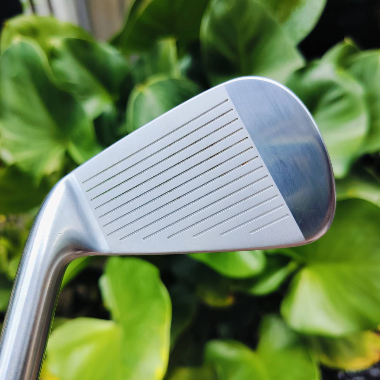 เหล็ก 4 NIKE VAPOR PRO COMBO FORGED ก้าน NSPRO 950 FLEX R หน้าเหล็ก เพื่อให้เกิดประสิทธิภาพที่ดีขึ้นและการตีลูกที่ชัดขึ้น ไม้กอล์ฟพรีเมี่ยมมือสอง ของแท้ By NakaraLuxurious