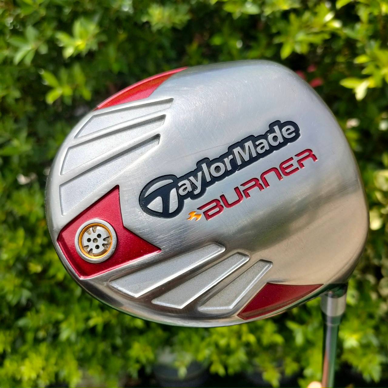 DRIVER TAYLORMADE BURNER ก้าน RE*AX SUPERFAST FLEX R กระดองเคฟล่า และ ดีไซน์ให้เป็นสามเหลี่ยม เด้งทั้งกระดอง ตีง่ายและ ตีไกลมากๆ เสียงเพราะมาก ไม้กอล์ฟมือสอง ของแท้ BY NakaraLuxurious