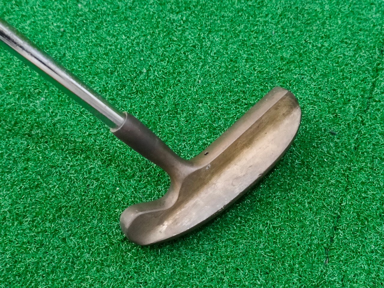 PUTTER P-304