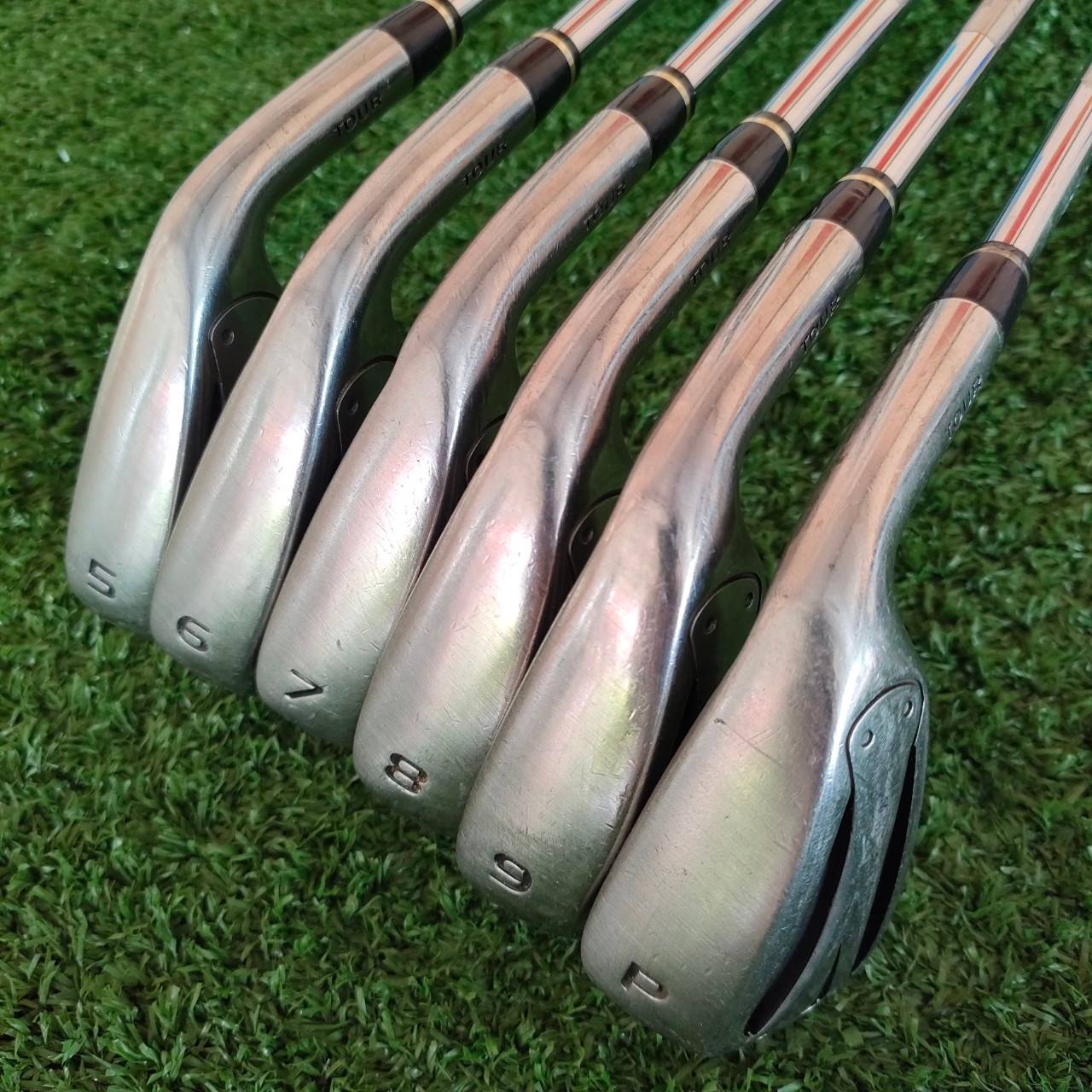 ชุดเหล็ก NIKE SLINGSHOT TOUR มีเหล็ก 5-9 เเละ PW ก้าน DYNAMIC GOLD SL R300