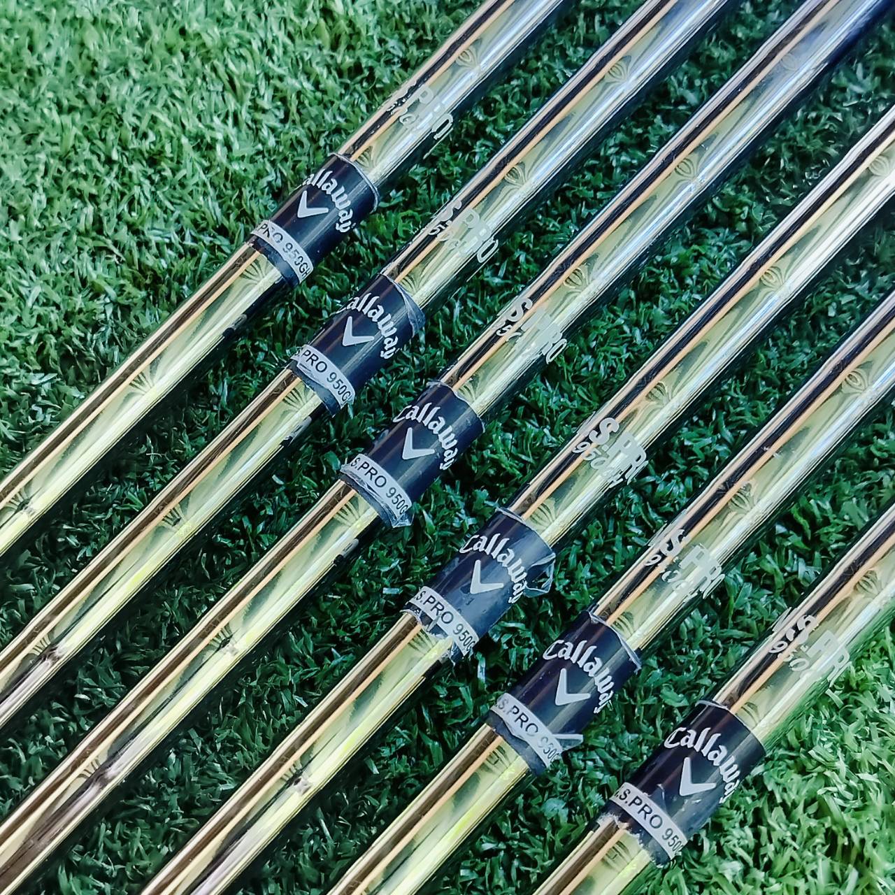 ชุดเหล็ก Callaway APEX FORGED CF 16 สภาพสวยมากๆ เดิมๆ ทุกเหล็กเลยค่ะ Face Cup 360 ชั้นนำในอุตสาหกรรมกอล์ฟ หน้าเด้ง COR สูงสุดตามกฏ USGA ตีง่าย ไกล ฟีลลิ่งพรีเมี่ยมที่สุด ไม้กอล์ฟพรีเมี่ยมมือสอง ของแท้ By NakaraLuxurious